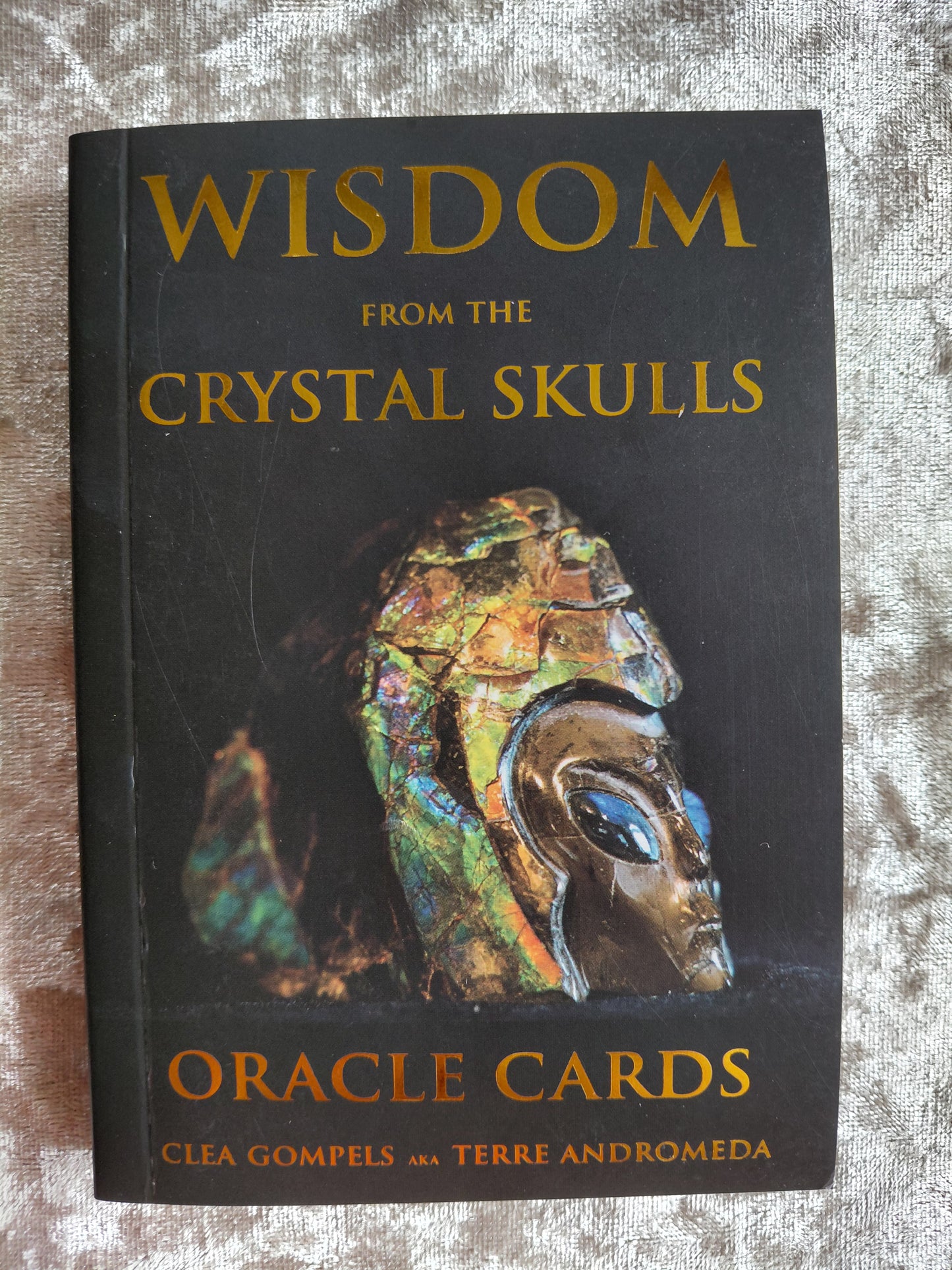 Wisdom From The Crystal Skulls Oracle Cards