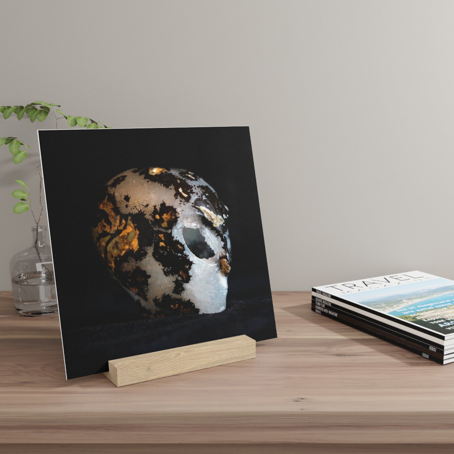 Geode Alien - Print with Wooden Stand