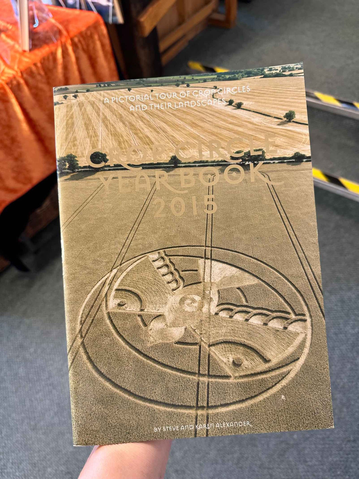 Crop Circle Yearbook 2015