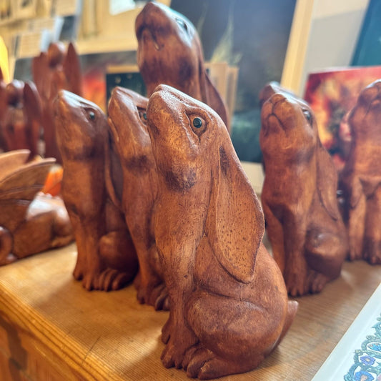Moon Gazing Hare (Medium)