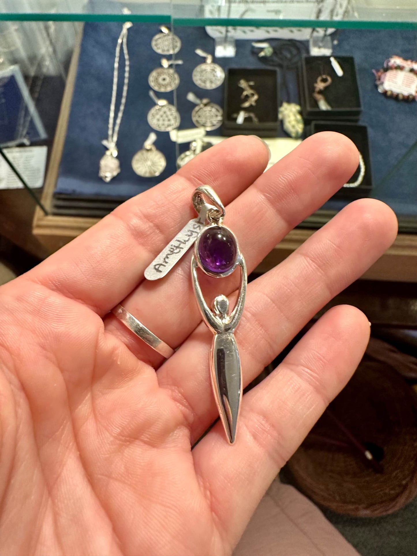 Pewter Goddess with Amethyst Necklace (PN734P)