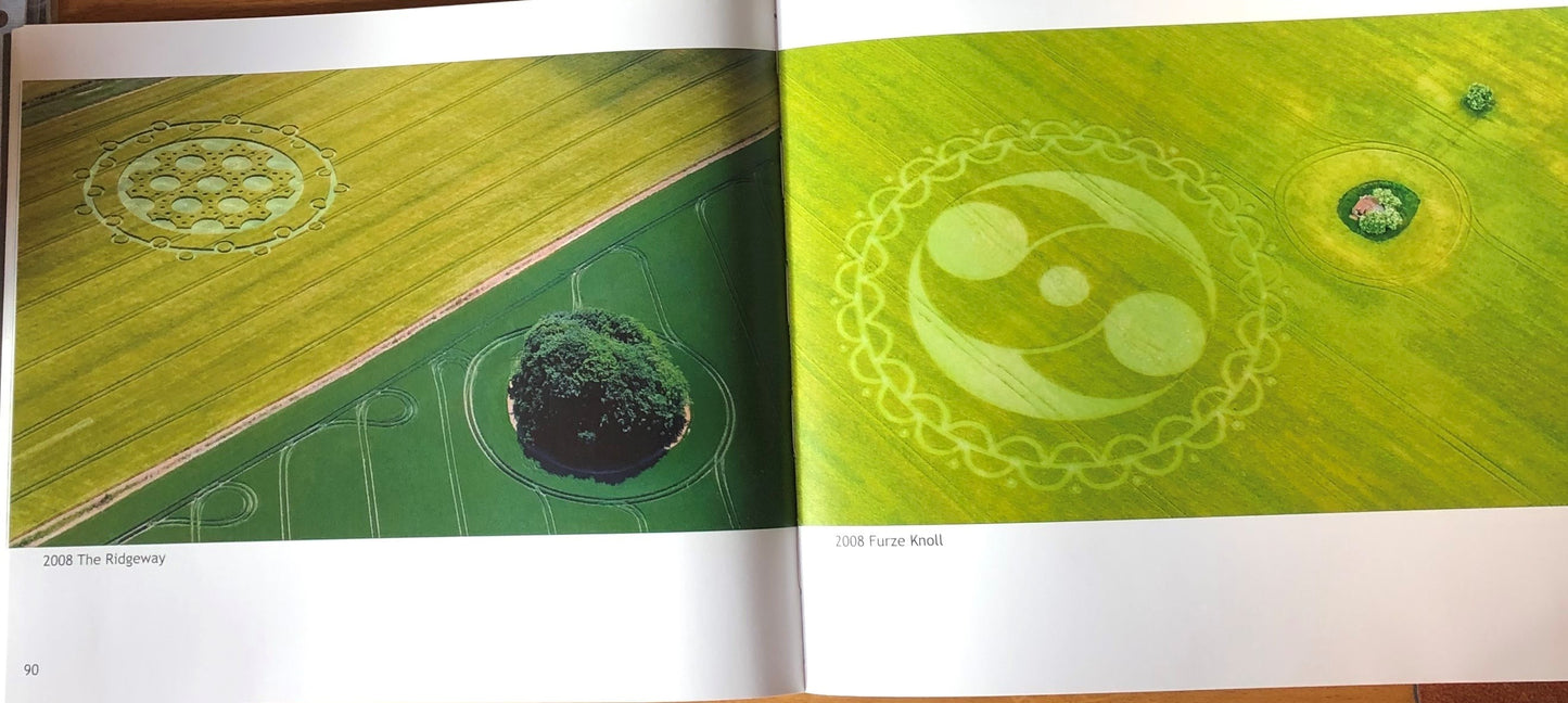 Crop Circles, Beauty & Soul by Phillippe Ullens