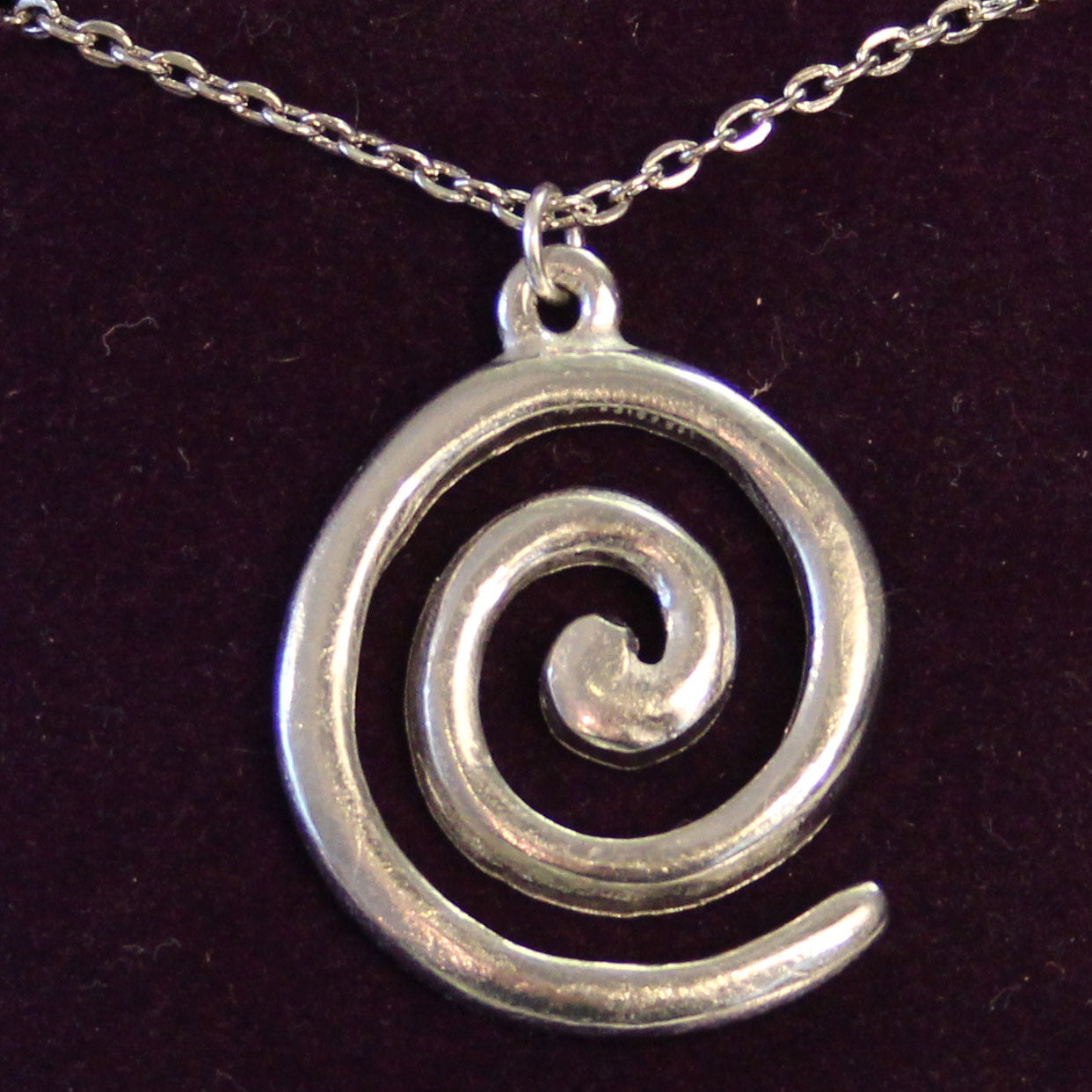 Pewter Spiral necklace (PN432)