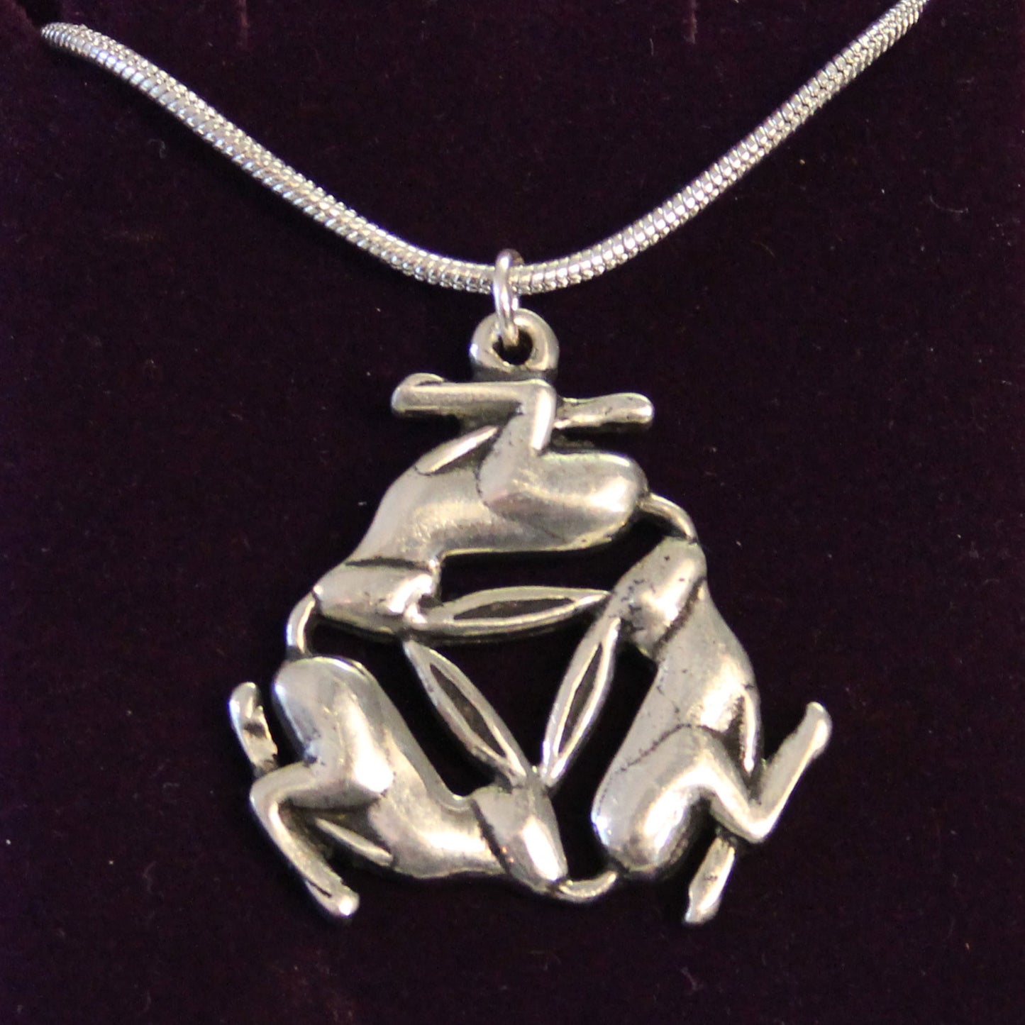 Pewter Triple Hare Necklace (PN650)